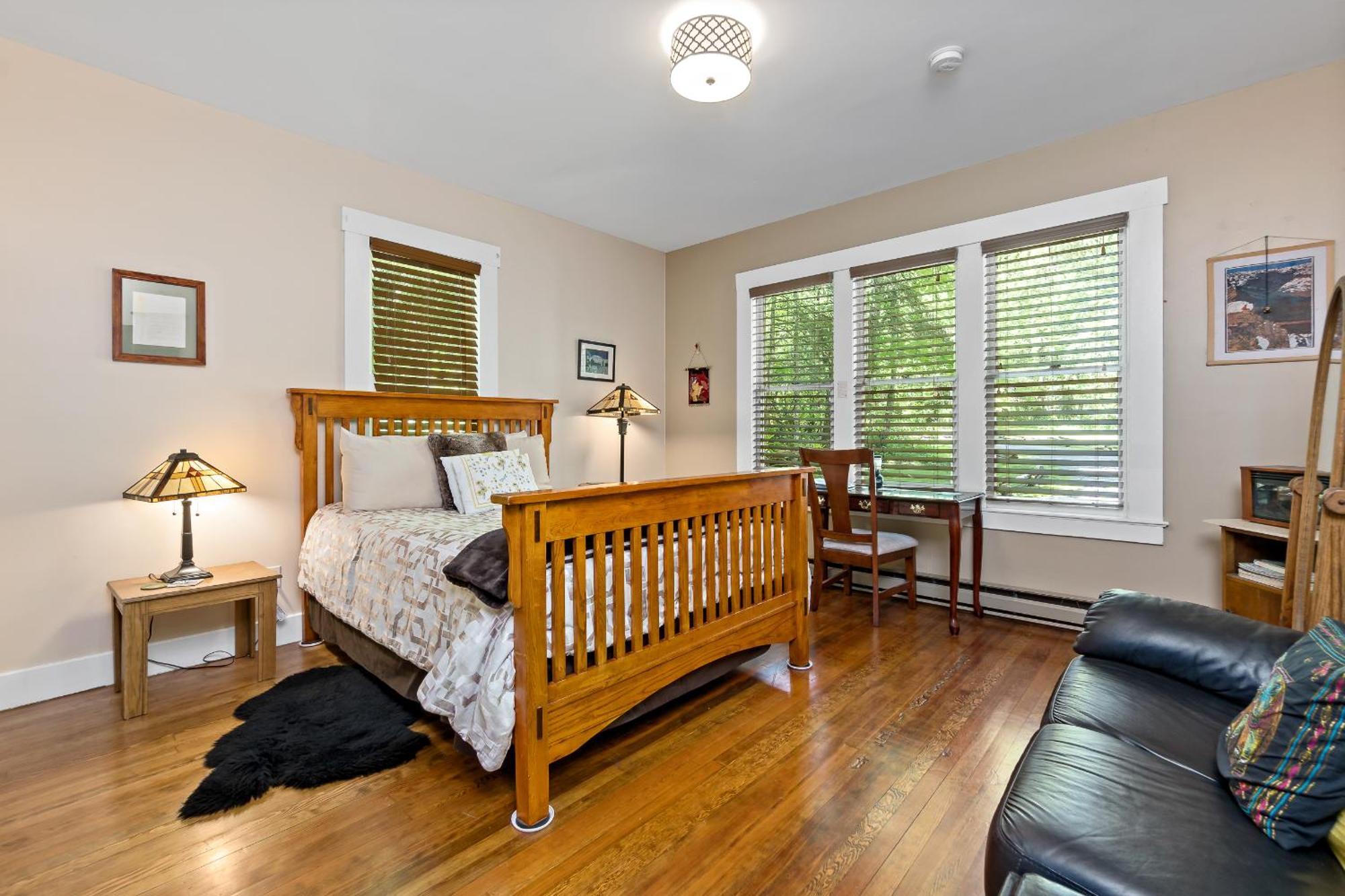 אשפורד Mountain Meadows Inn & Chalet Suites מראה חיצוני תמונה