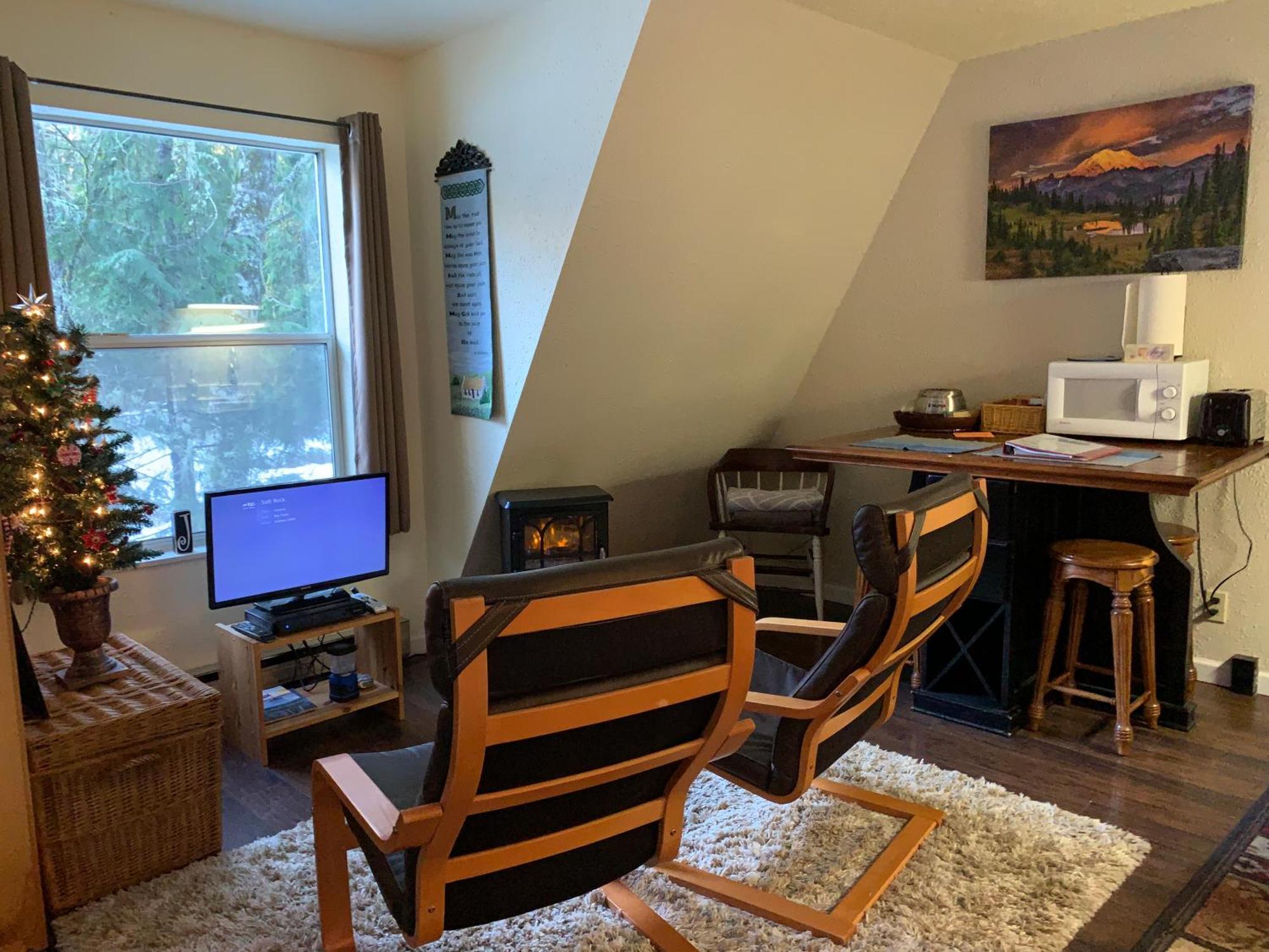 אשפורד Mountain Meadows Inn & Chalet Suites מראה חיצוני תמונה